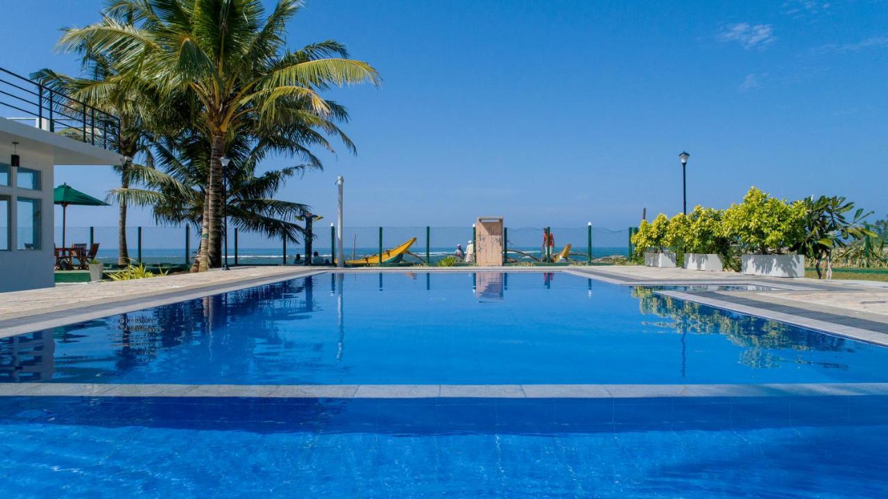 Manara Beach Resort Beruwala Exterior foto
