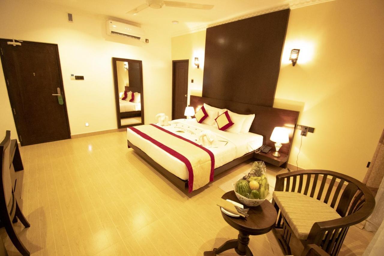Manara Beach Resort Beruwala Exterior foto